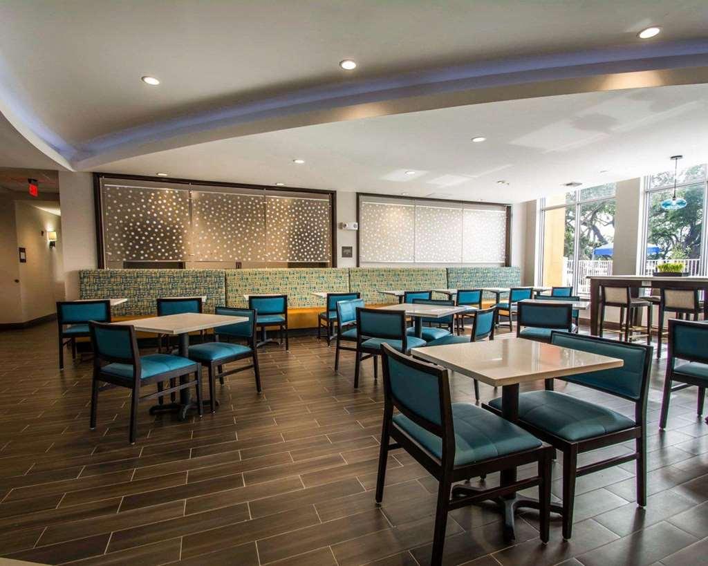 Comfort Suites Fort Lauderdale Airport South & Cruise Port Dania Beach Restaurant photo